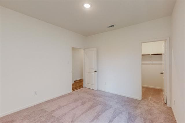 Building Photo - 1649 Whitworth Dr