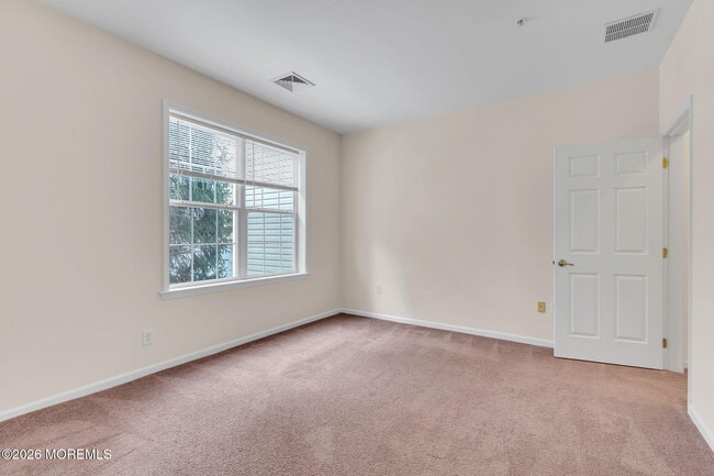 Building Photo - 226 Mill Pond Wy