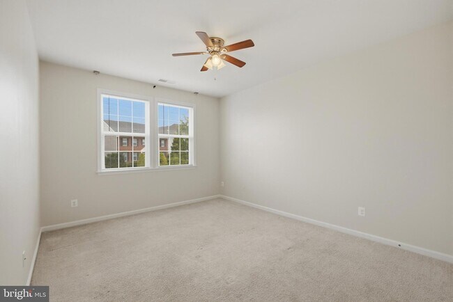 Building Photo - 20920 Ashburn Heights Dr