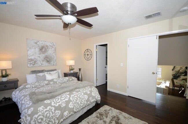 Building Photo - 3114 Heather Ridge Dr