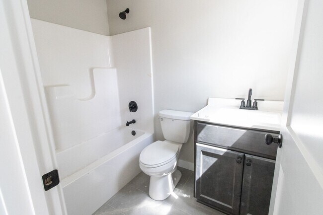 Building Photo - Brand New Construction on East Campus!