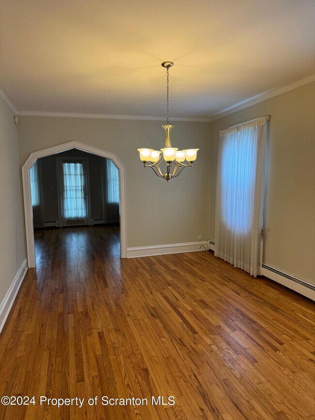 Building Photo - 2208 Adams Ave