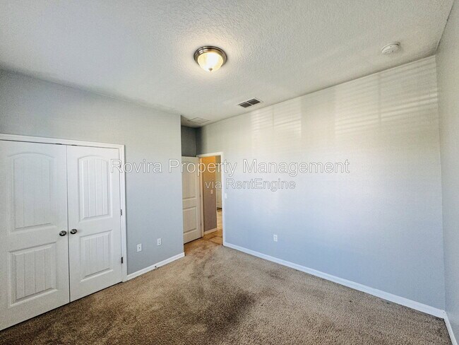 Building Photo - 3221 Olivia Breeze Dr