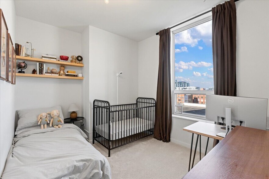 Building Photo - 330 W Grand Ave