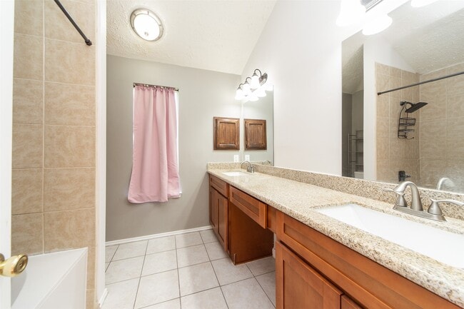 Building Photo - 22131 Eagle Meadow Dr