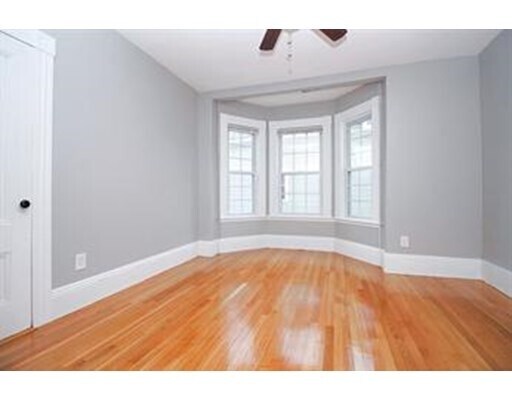 Building Photo - 343 Lafayette St