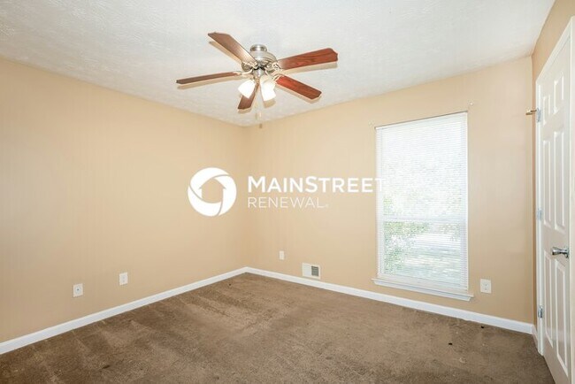 Building Photo - 3 Bedroom Pet-Friendly Home in Conyers, GA with Main Street Renewal