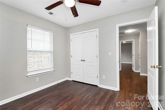 Building Photo - 6939 Brachnell View Dr