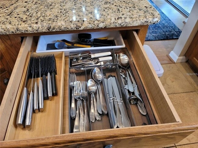 Building Photo - 1317 Jimenez Ct