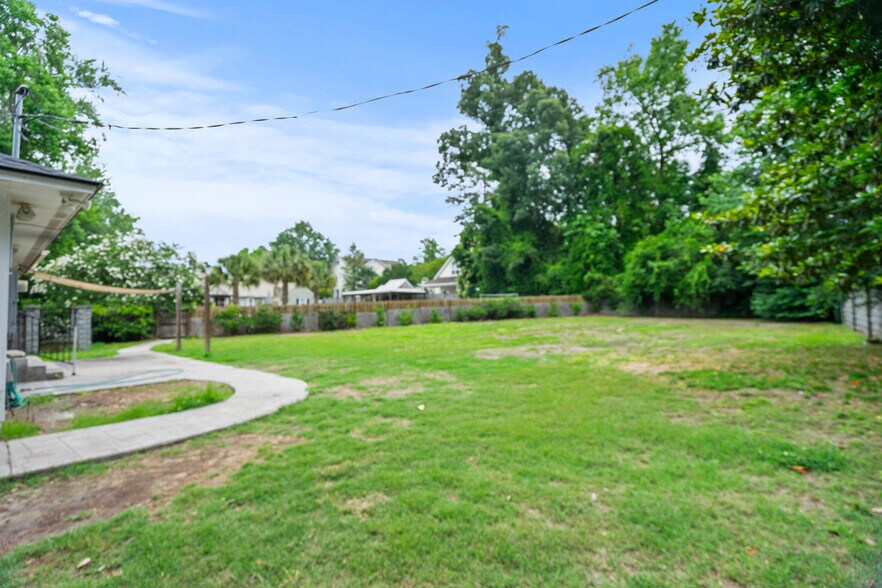 Building Photo - 514 S Cashua Dr