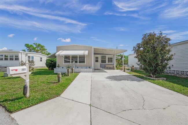 Primary Photo - 303 Marlette Dr