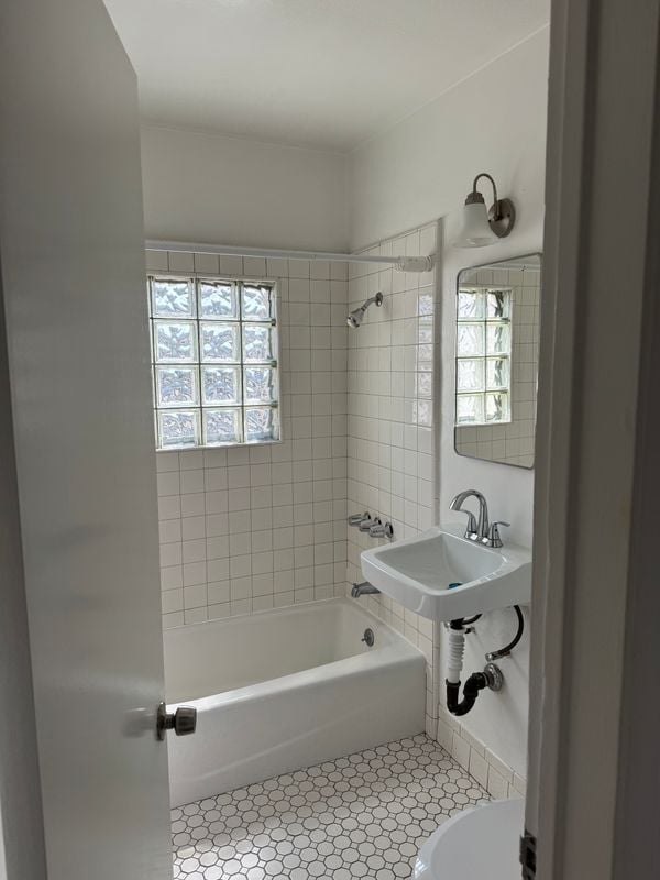 Building Photo - 1236 23rd St