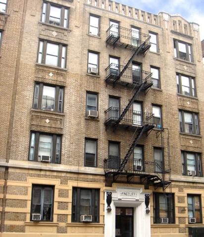 Building Photo - 74-76 Pinehurst Ave