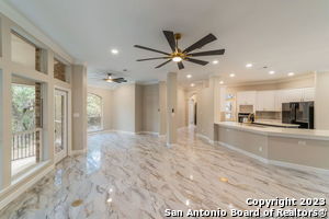 Building Photo - 18605 Elmbrook