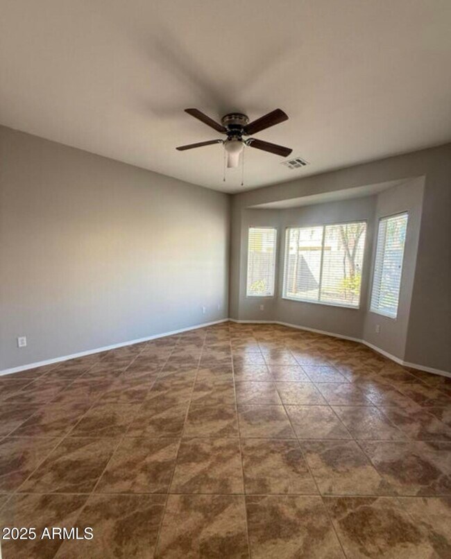 Building Photo - 12524 W Adams St