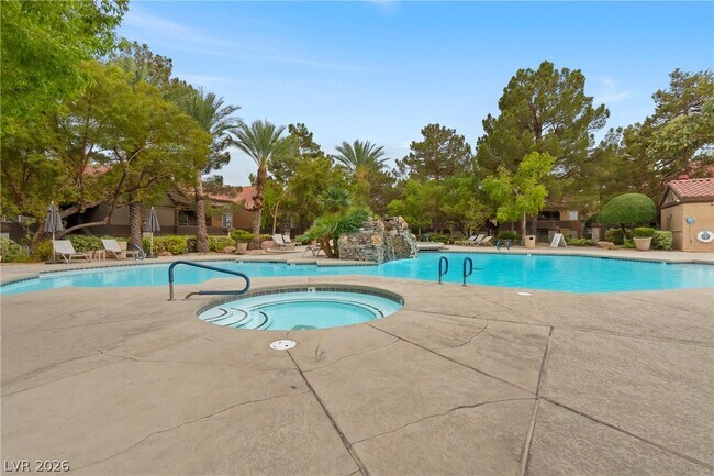 Building Photo - 2200 S Fort Apache Rd