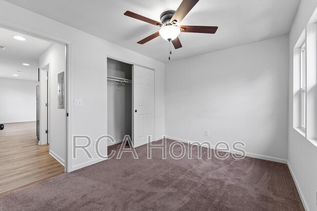 Building Photo - 1306 Woodlawn Ave