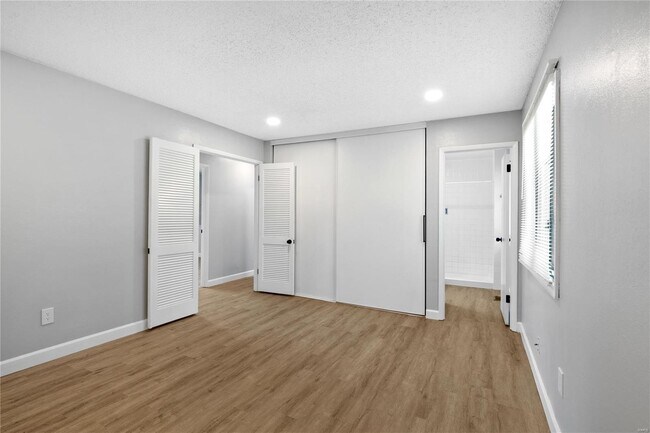 Building Photo - 836 Country Stone Dr