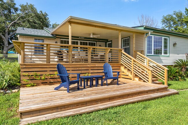 Building Photo - 22248 Lounette Dr
