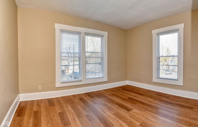 Building Photo - 1247 Wright St