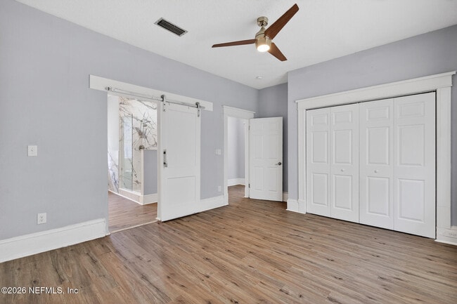 Building Photo - 310 W 10th St