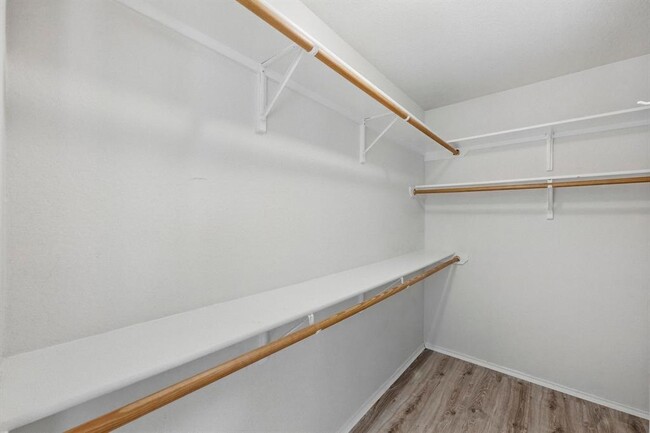 Building Photo - 8717 Corran Ferry Dr