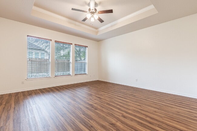 Building Photo - 7651 Mission Ledge