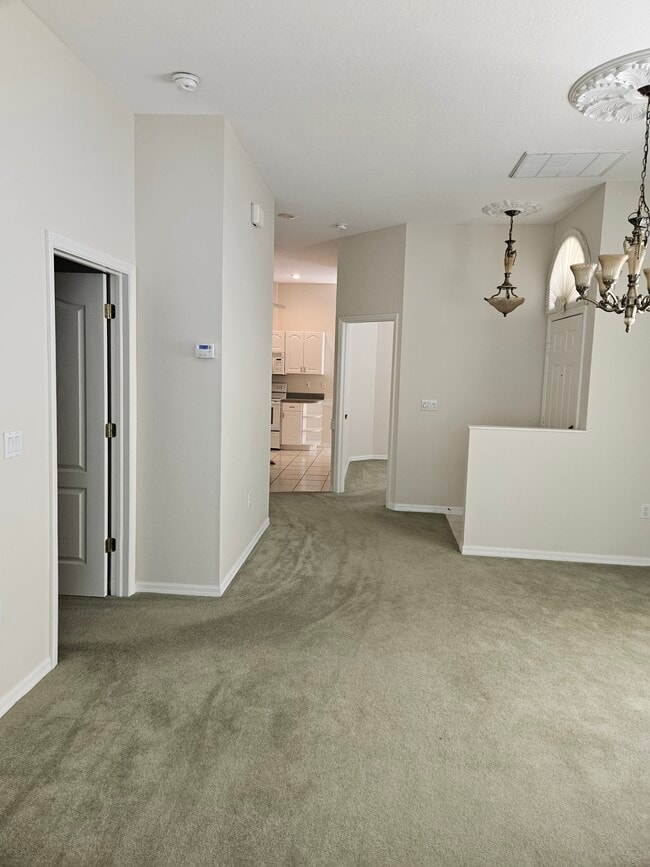 Building Photo - 7427 Wimpole Dr