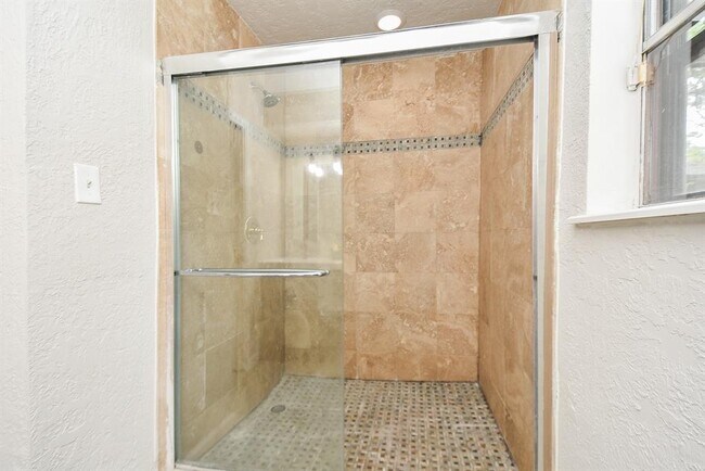 Building Photo - 1723 Big Horn Dr