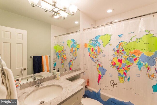 Building Photo - 1230 Rodman St