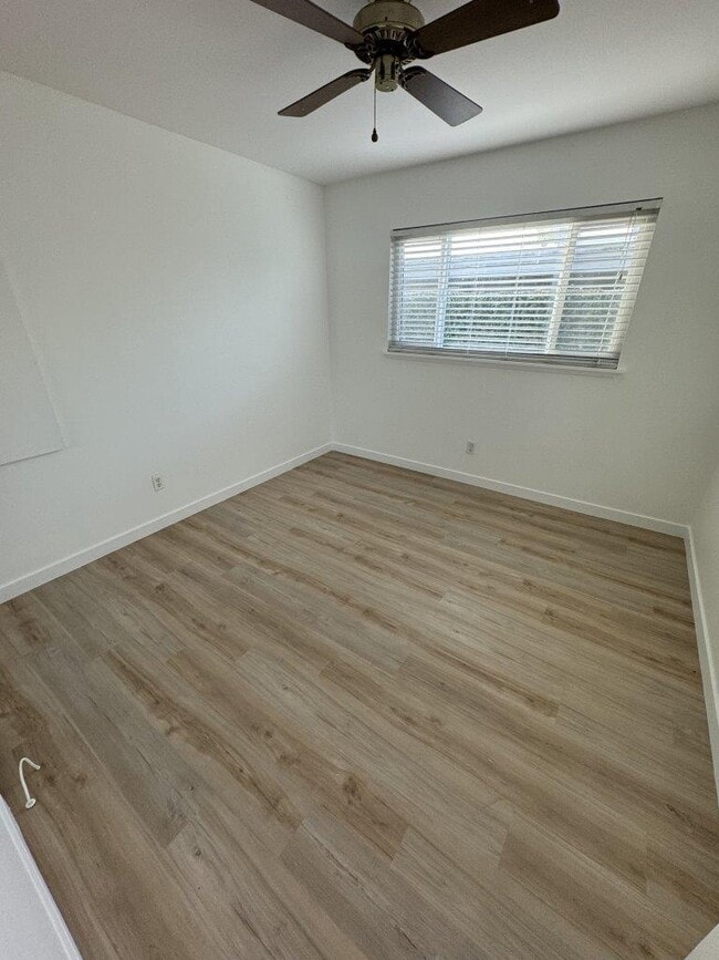 Building Photo - 555 Fig Ave