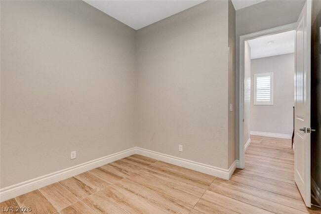 Building Photo - 4124 Elegant Chateau St