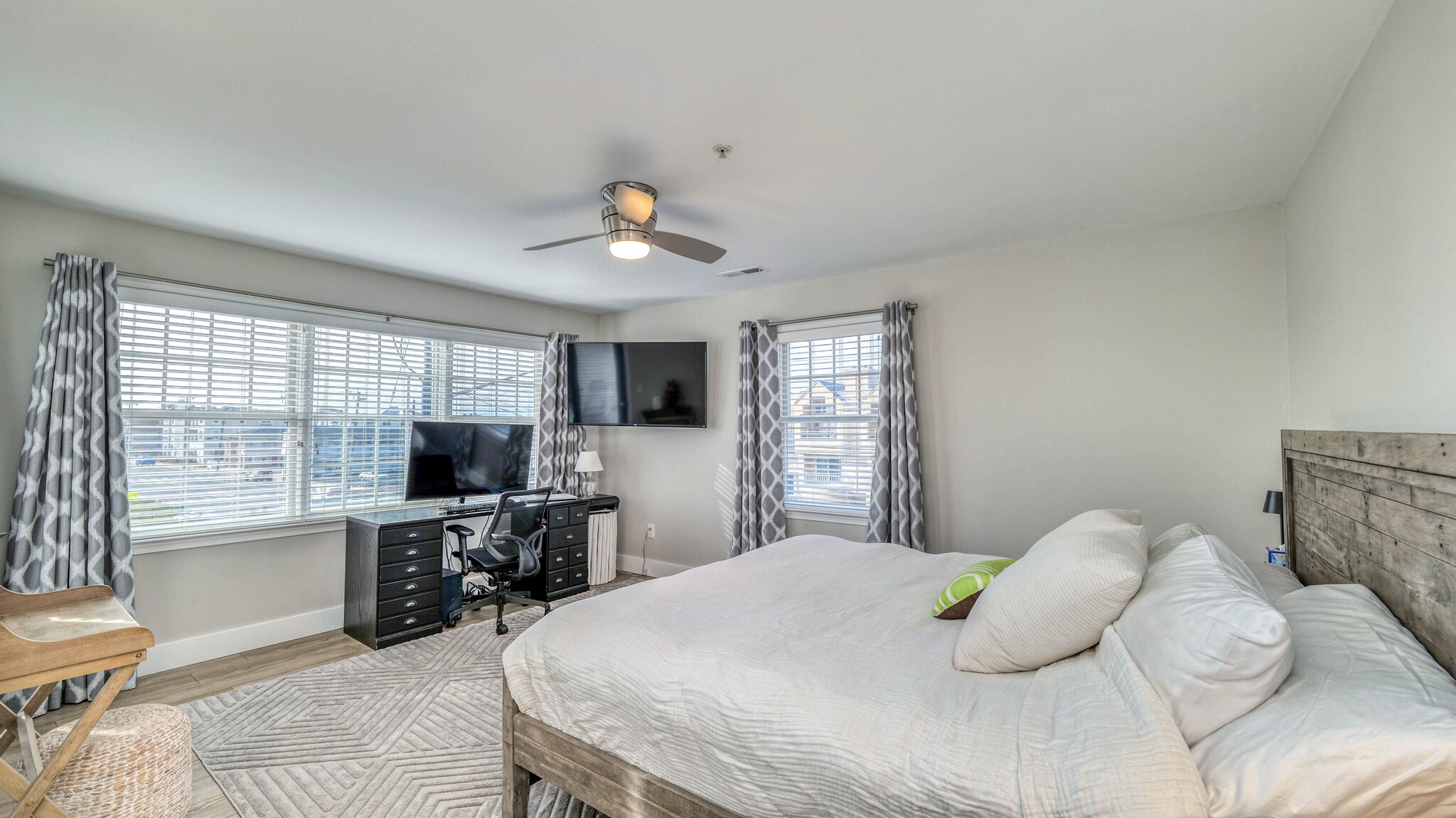 Building Photo - 9100 Atlantic Ave