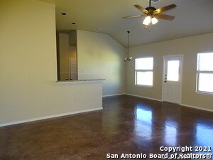 Building Photo - 2592 Pahmeyer Rd