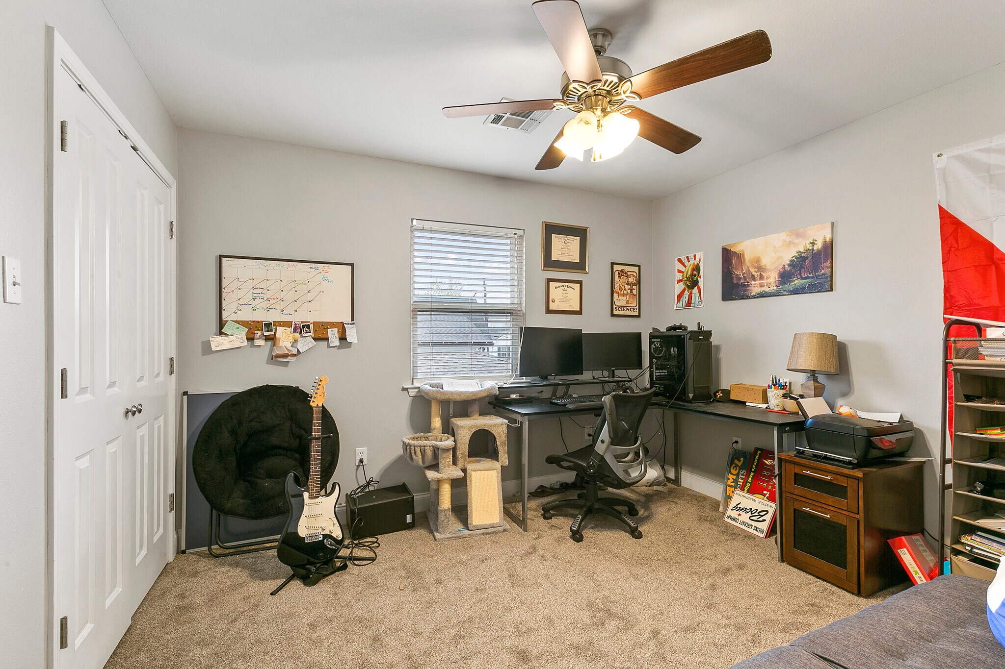Building Photo - 6540 Fleur de Lis Dr