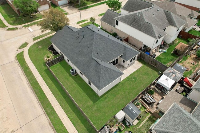 Building Photo - 4823 Upland Dale Ct