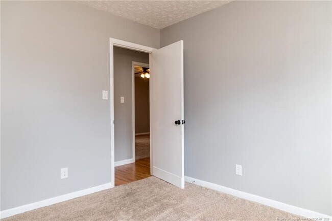 Building Photo - 898 Bridgette St