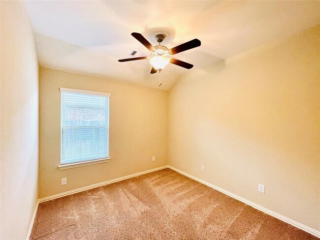 Building Photo - 17906 Sulgrave Dr