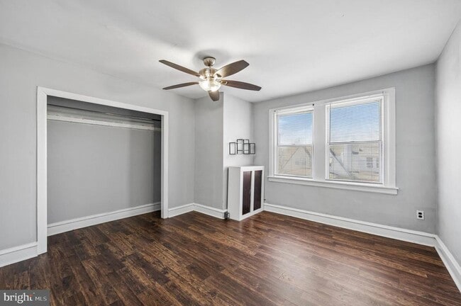 Building Photo - 65 Hartley Rd