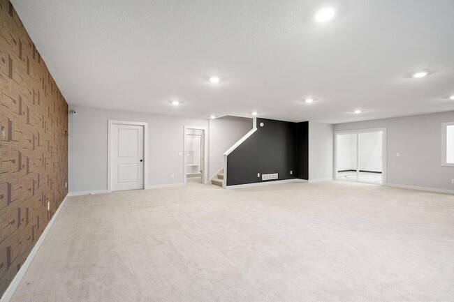 Building Photo - 18700 61st Ave N