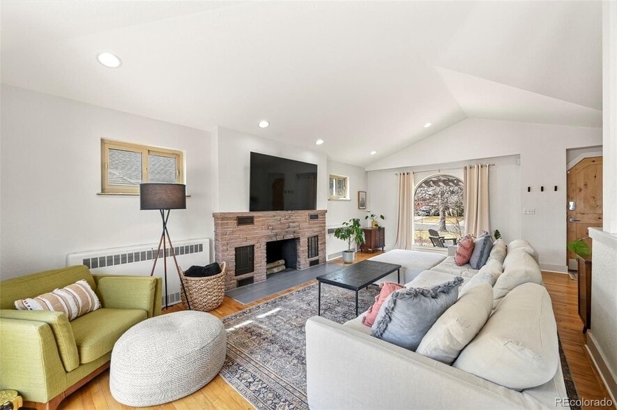Living Room - 2576 Krameria St