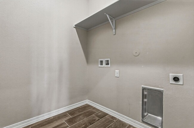 Building Photo - 957 Gulf Streams Ave