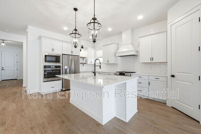 Building Photo - 12626 Clear Sapphire Dr