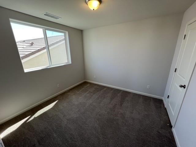 Building Photo - 1229 Traverse Dr S