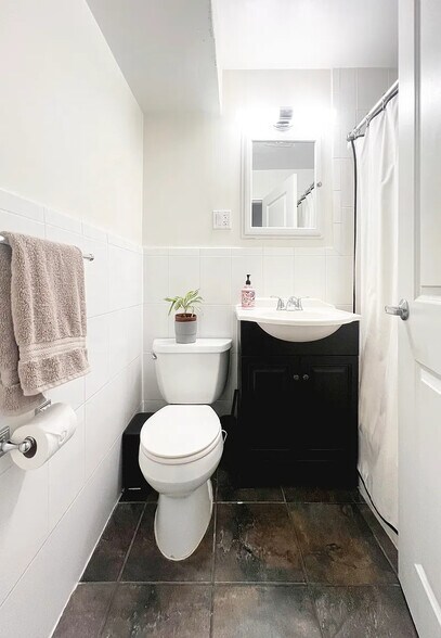 Building Photo - 4840 MacArthur Blvd NW