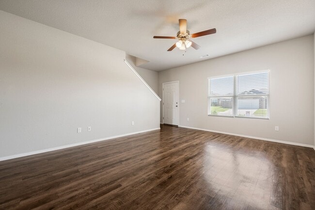 Building Photo - New Home Waiting For You!