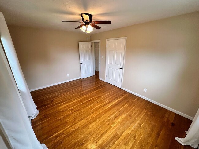 Building Photo - 1187 Devonport Cir
