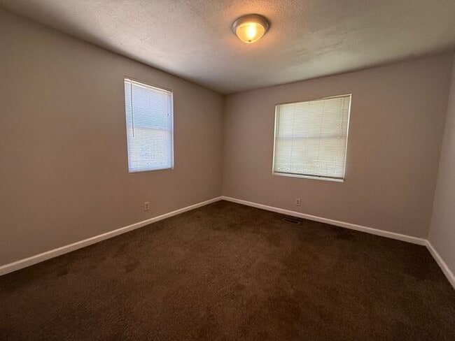 Building Photo - East Nashville / Inglewood 3 Bedroom / 1 B...