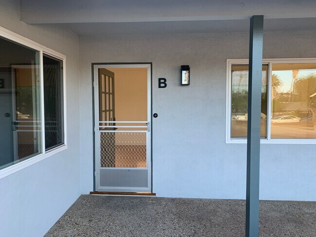 Building Photo - 344 Rosario Dr
