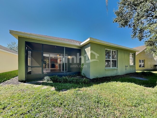 Building Photo - 461 Misty Oaks Run